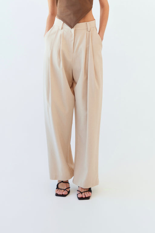 Tailored Pleated Trousers in Cream